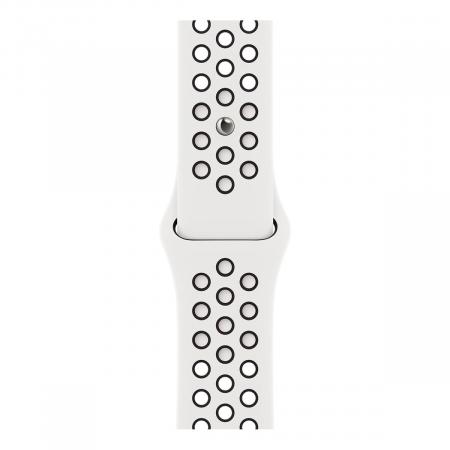 Apple Watch Nike SE (2022), 40 мм корпус из алюминия цвета «Starlight», ремешок Nike Sport Band размера S/M цвета «Summit White/Black»